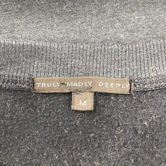 Truly Madly Deeply Navy Blue Skull Print Sweater, Medium - Picture 5 of 7